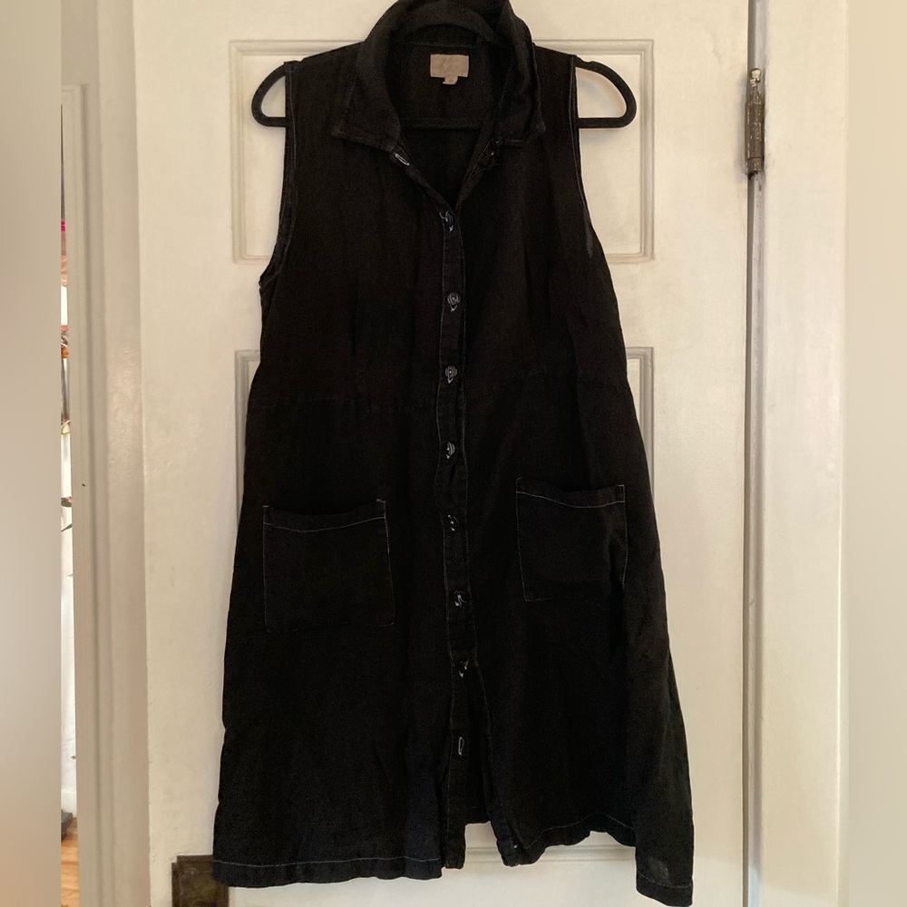 FLAX, Black Sleeveless Button-Down Linen Dress